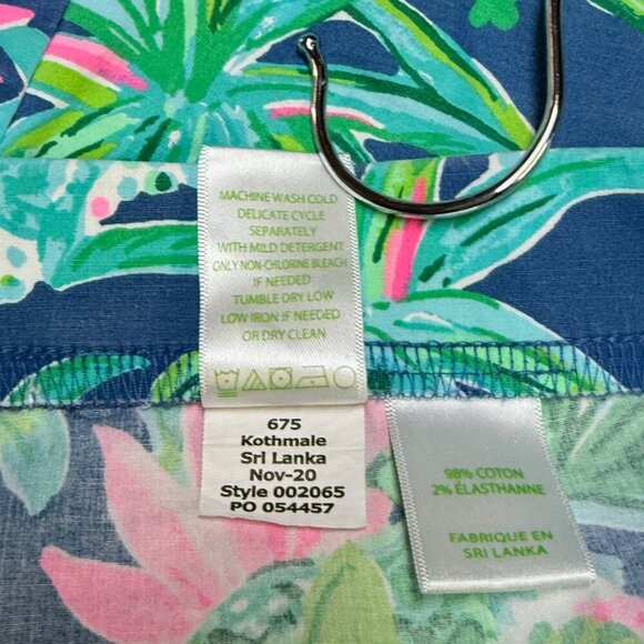 Lilly Pulitzer Ocean View Short – Macaw Blues Sweet Escape – Medium – EUC - Picture 7 of 11